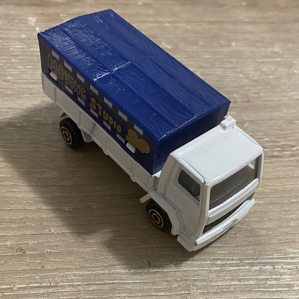 Vintage Majorette #241-245 White/Blue Ford Cargo Truck Diecast Moving Studio